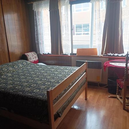 Family House Del Rey Apartment ปุนตาอาเรนาส ภายนอก รูปภาพ
